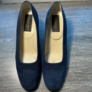 Classic Classiques Entier Dark Blue Suede Block Heels Made in Italy Size 8